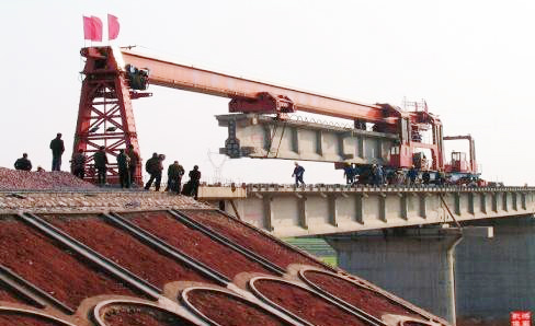 微特架橋機安全監(jiān)控系統(tǒng)助力興泉鐵路